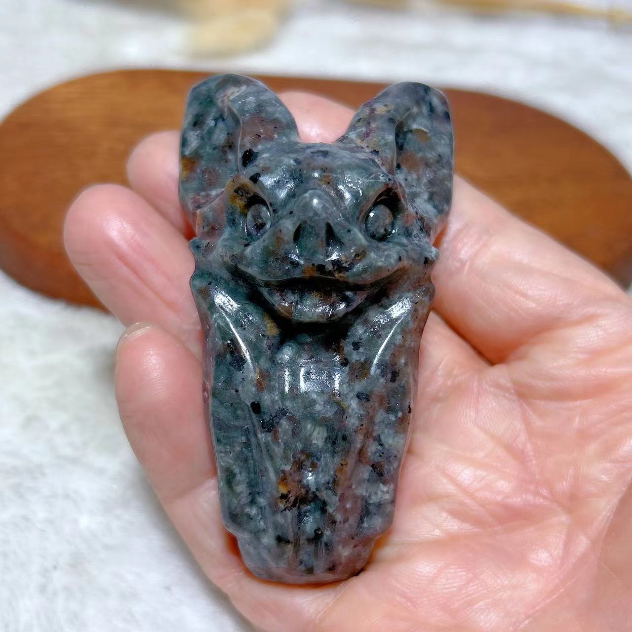 Natural Crystal Yooperlite Bat - Lighting Effect Home Decor recension och pris